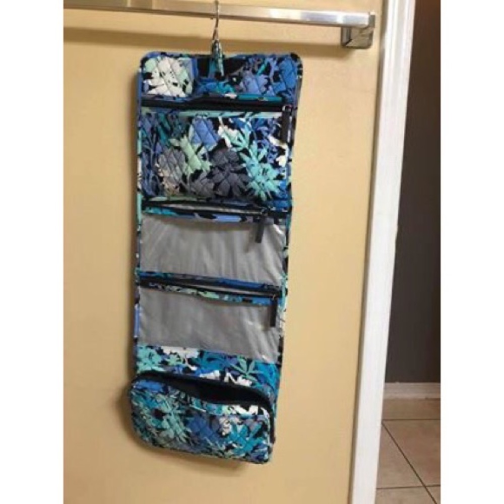 Vera Bradley toiletry bag